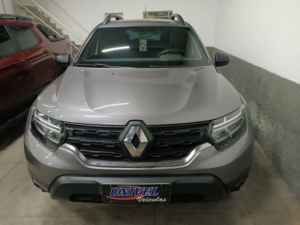 RENAULT DUSTER