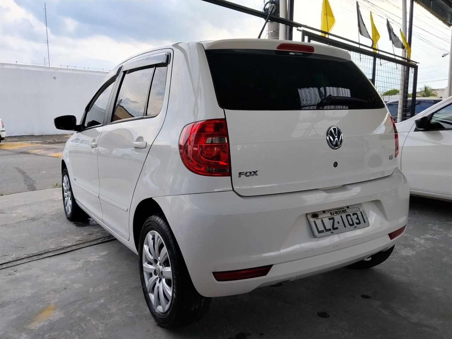 VOLKSWAGEN FOX
