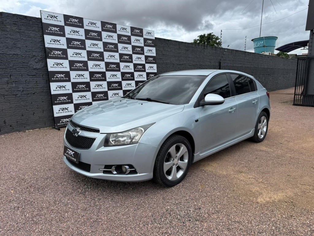 CHEVROLET CRUZE