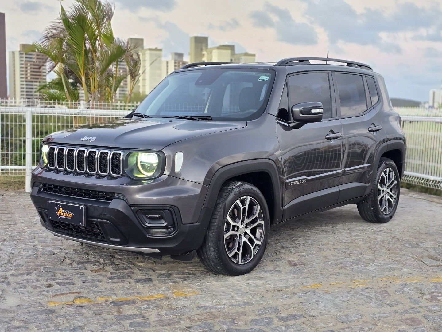 JEEP RENEGADE 1.3 T270 TURBO FLEX LONGITUDE AT6