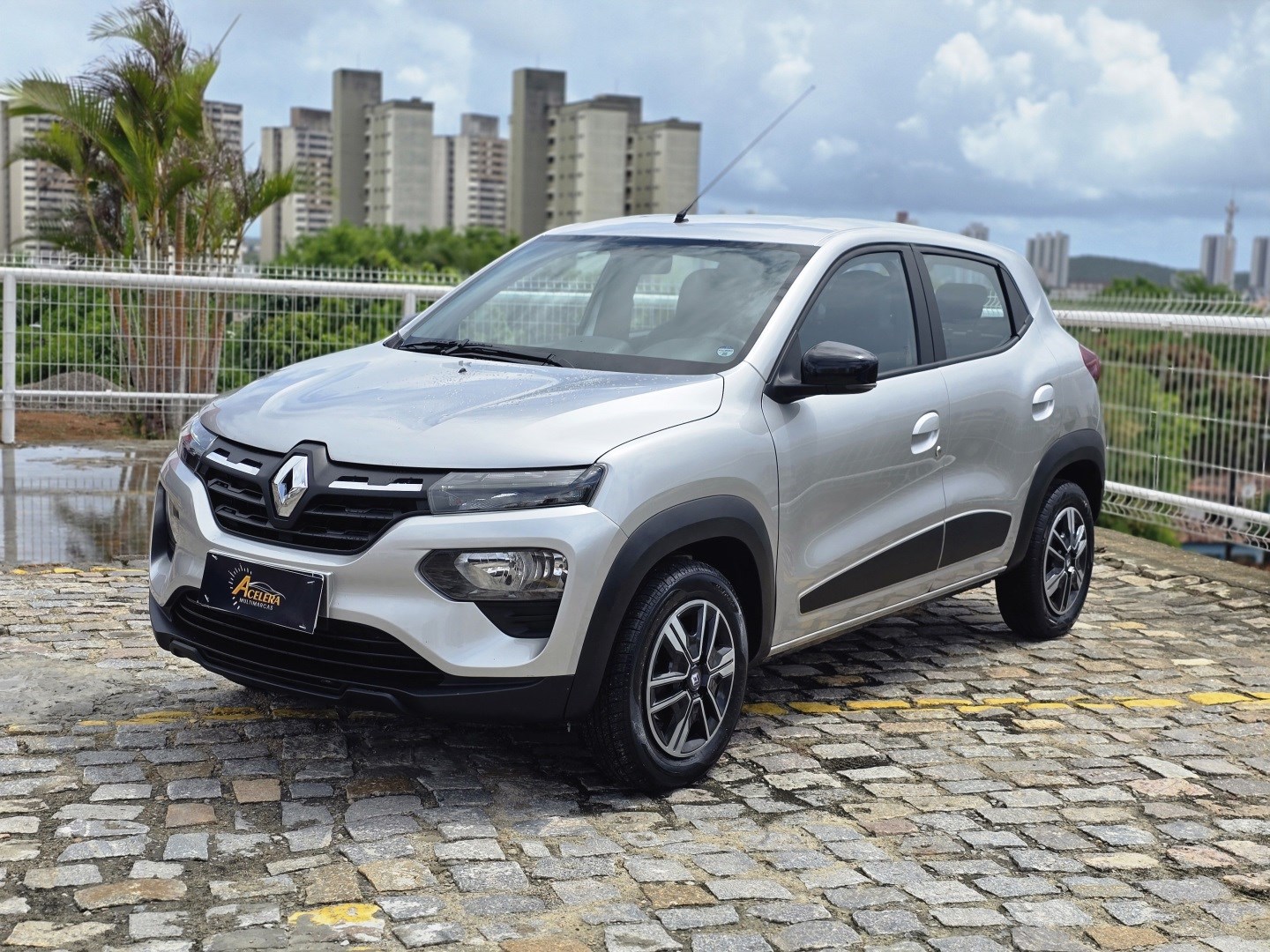 RENAULT KWID 1.0 12V SCE FLEX INTENSE MANUAL