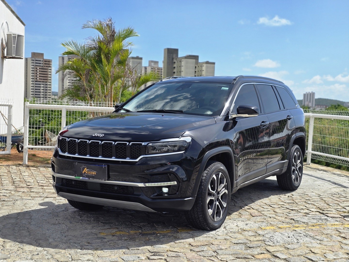 JEEP COMMANDER 2.0 TD380 TURBO DIESEL LIMITED AT9