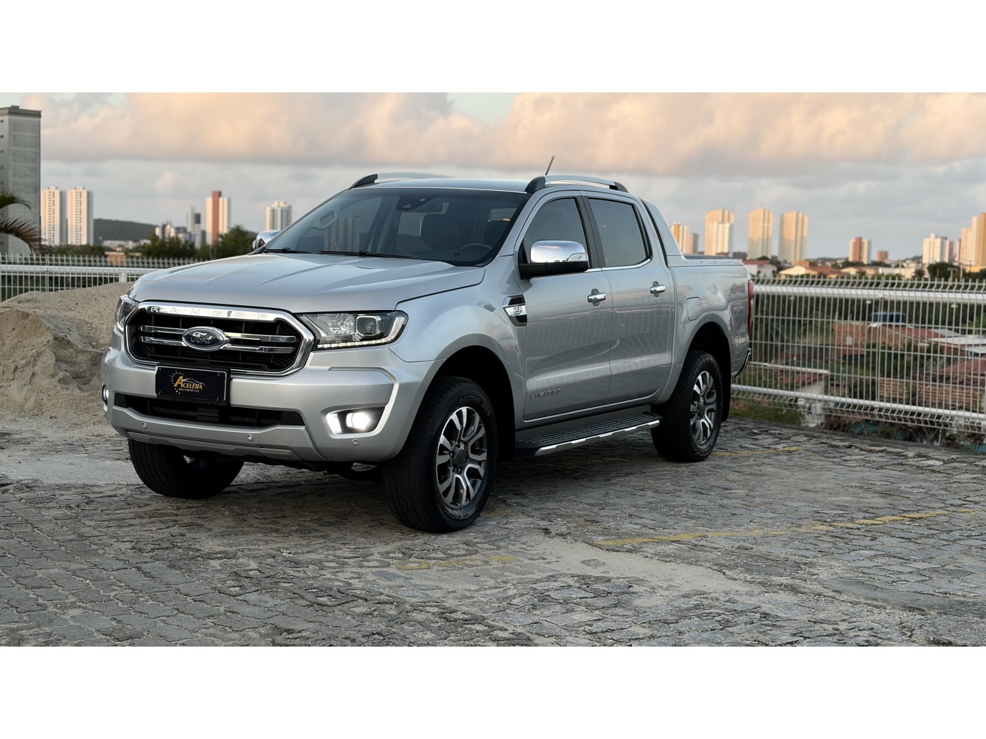 FORD RANGER 3.2 LIMITED 4X4 CD 20V DIESEL 4P AUTOMÁTICO