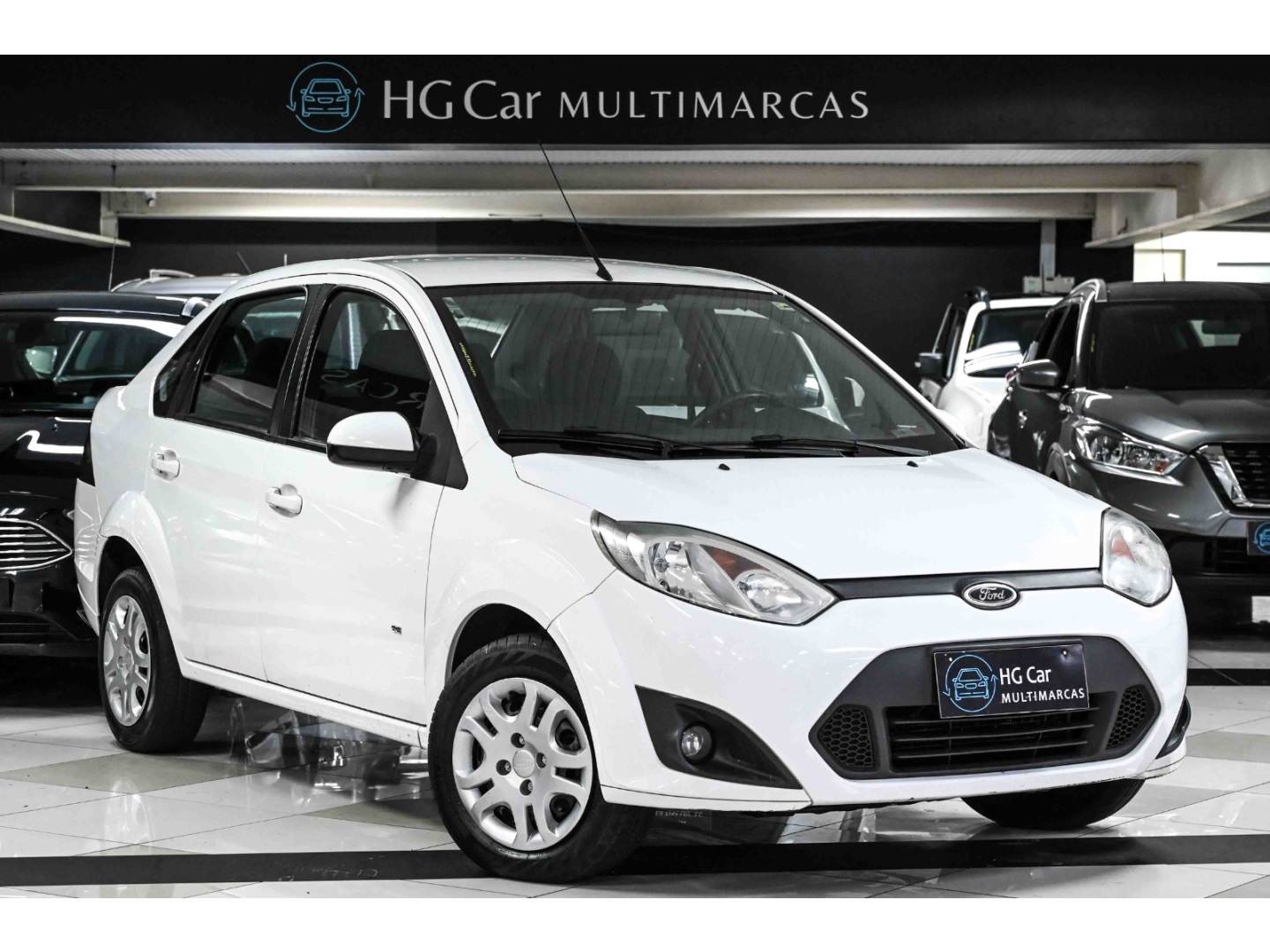FORD FIESTA 1.6 ROCAM SEDAN 8V FLEX 4P MANUAL