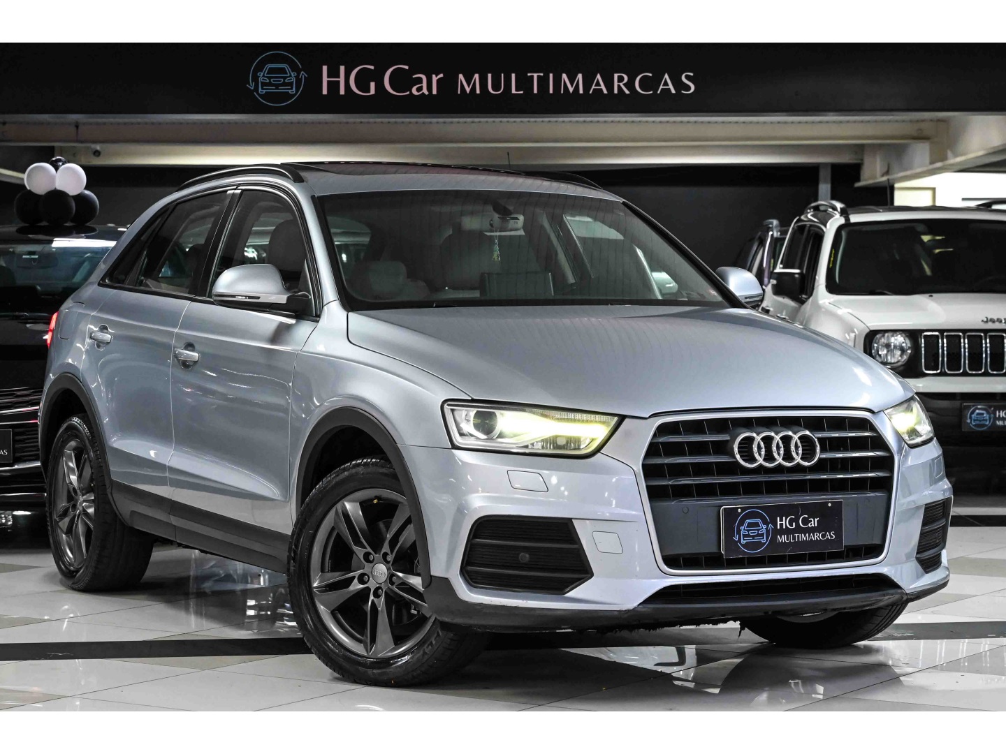 AUDI Q3