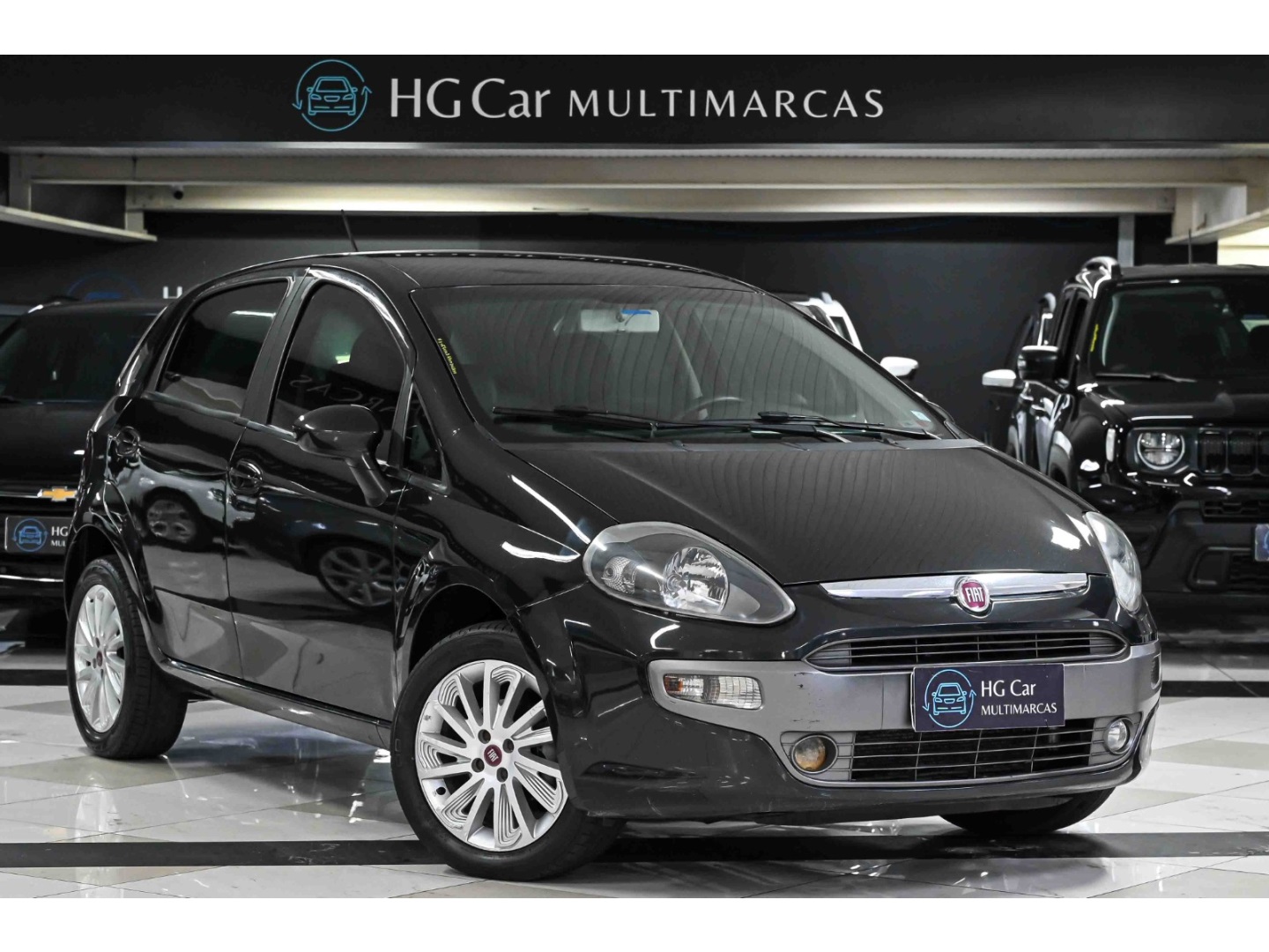 FIAT PUNTO 1.6 ESSENCE 16V FLEX 4P AUTOMATIZADO