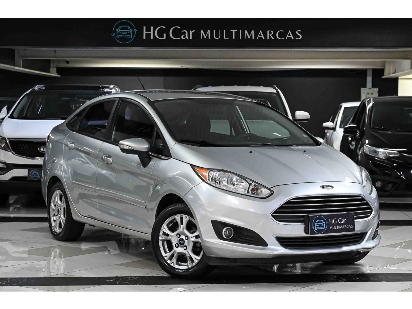 FORD FIESTA 1.6 SE SEDAN 16V FLEX 4P POWERSHIFT