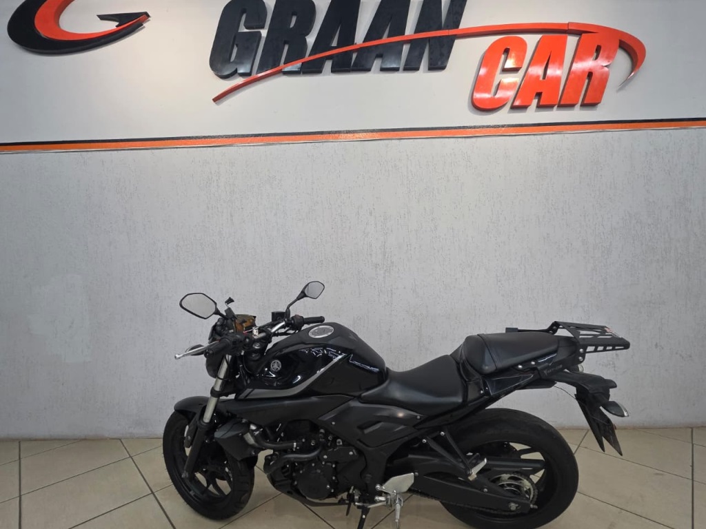 YAMAHA MT-03 321