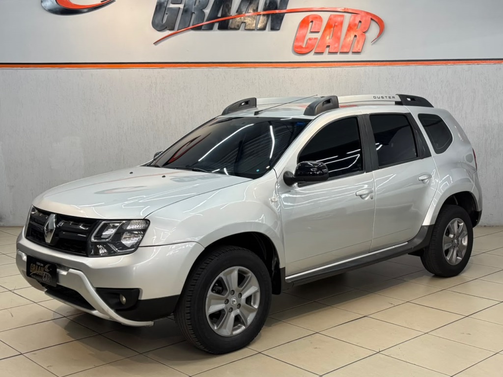 RENAULT DUSTER
