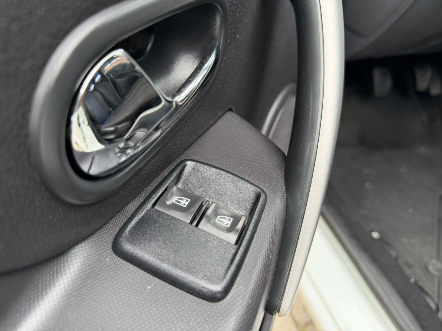 Renault Sandero 1.6 Expression 8V Flex 4P Manual - foto 16