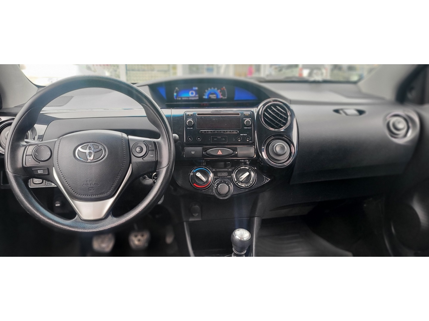 Toyota Etios 1.5 Xs 16V Flex 4P Manual - foto 7