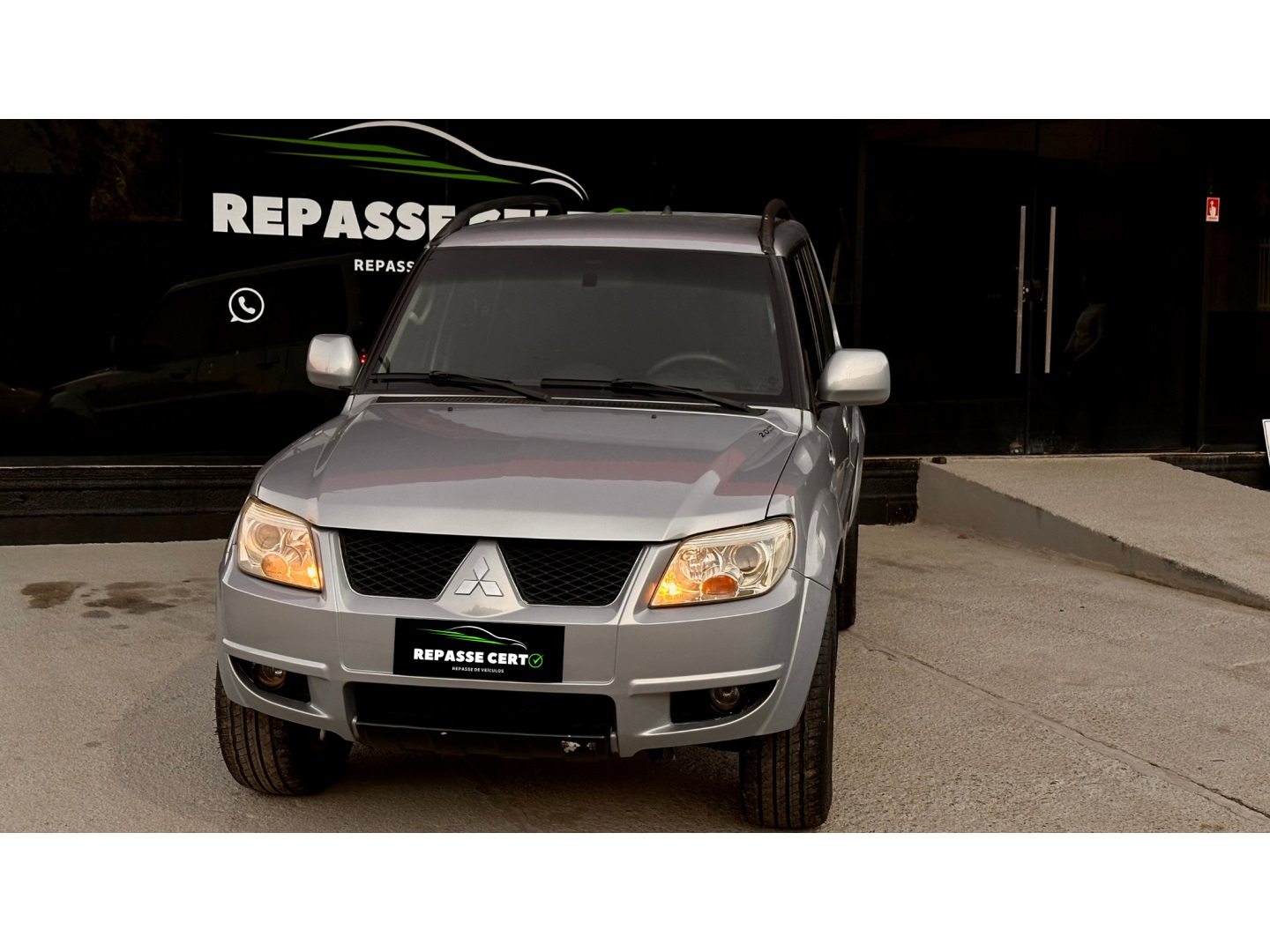 MITSUBISHI PAJERO TR4