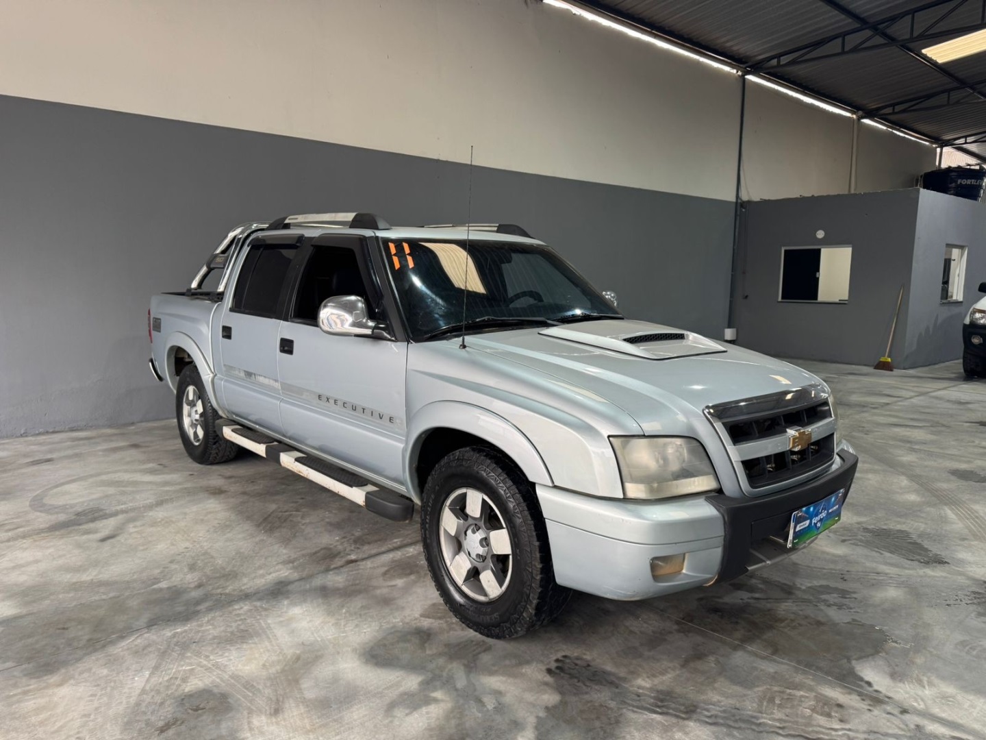 CHEVROLET S10