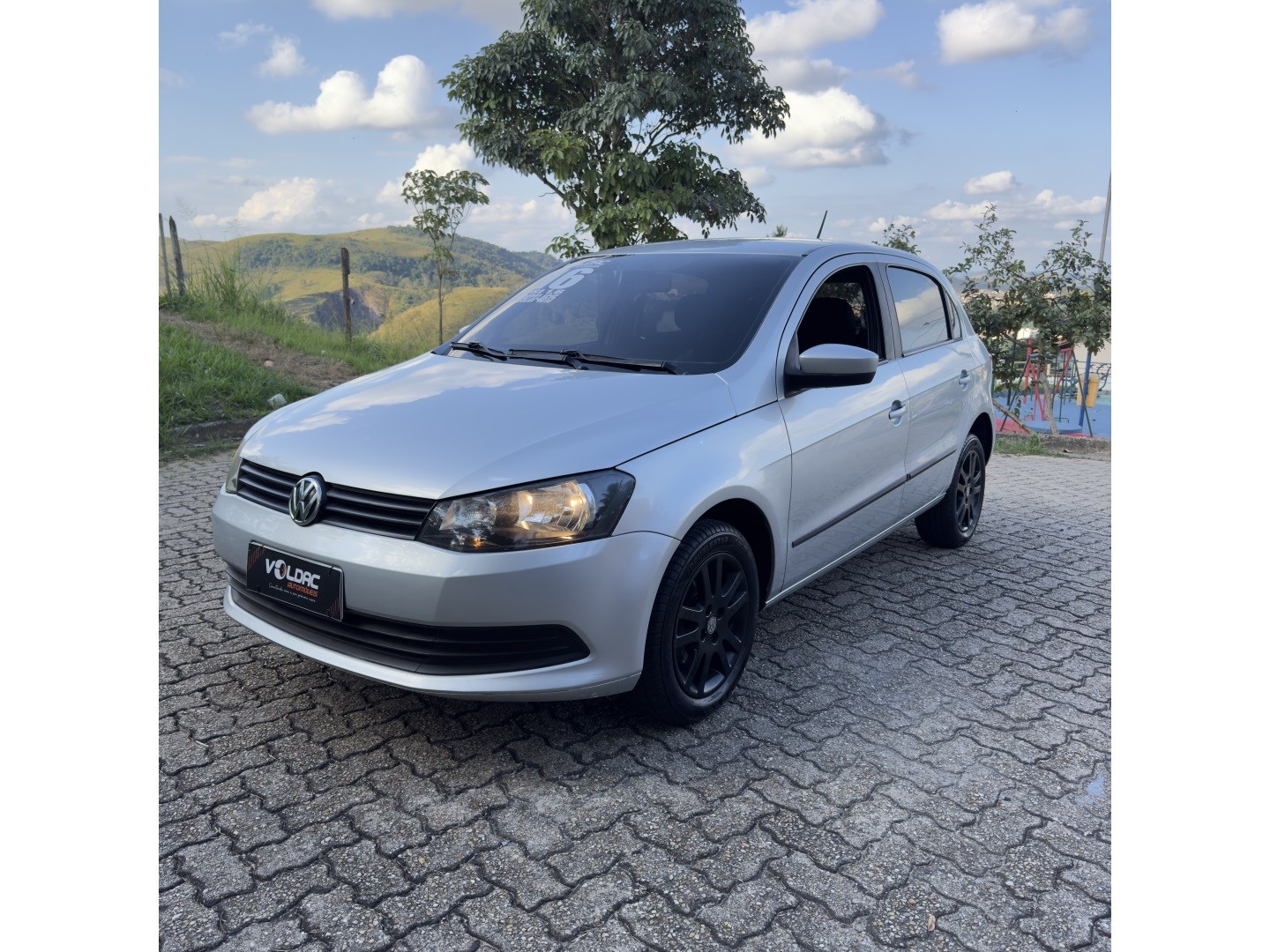 VOLKSWAGEN GOL
