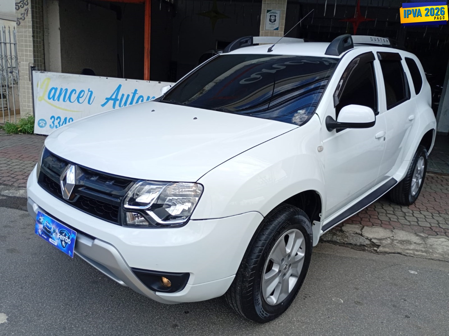 RENAULT DUSTER
