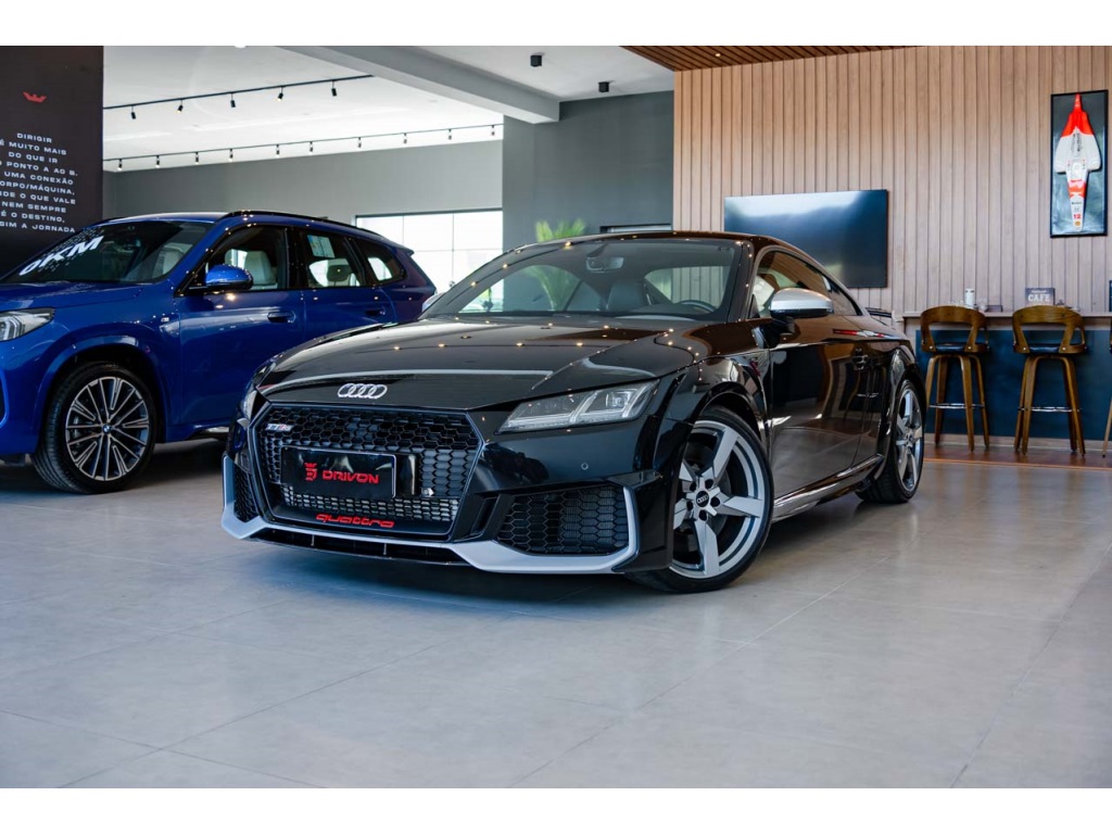 AUDI TT RS