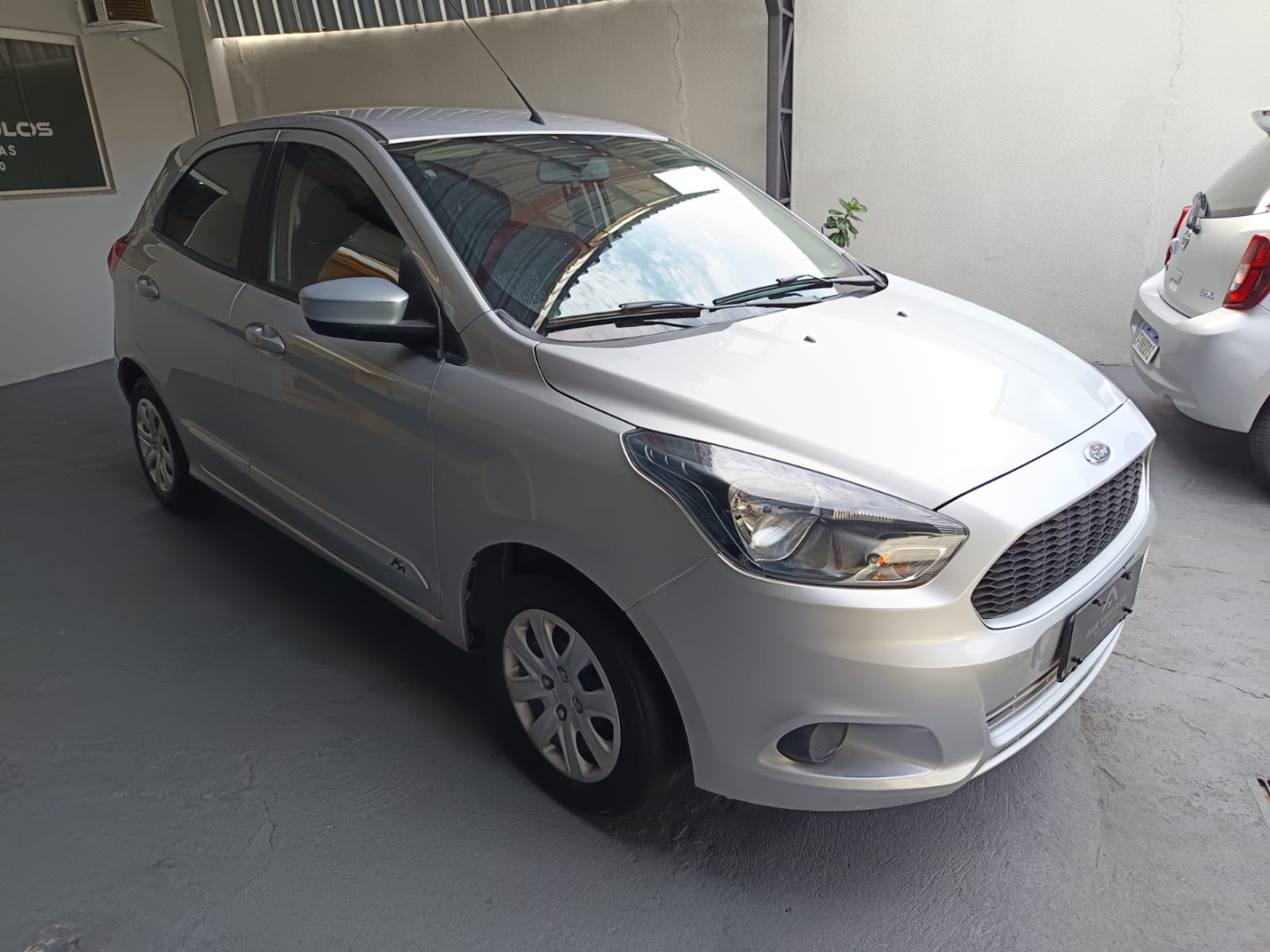 FORD KA