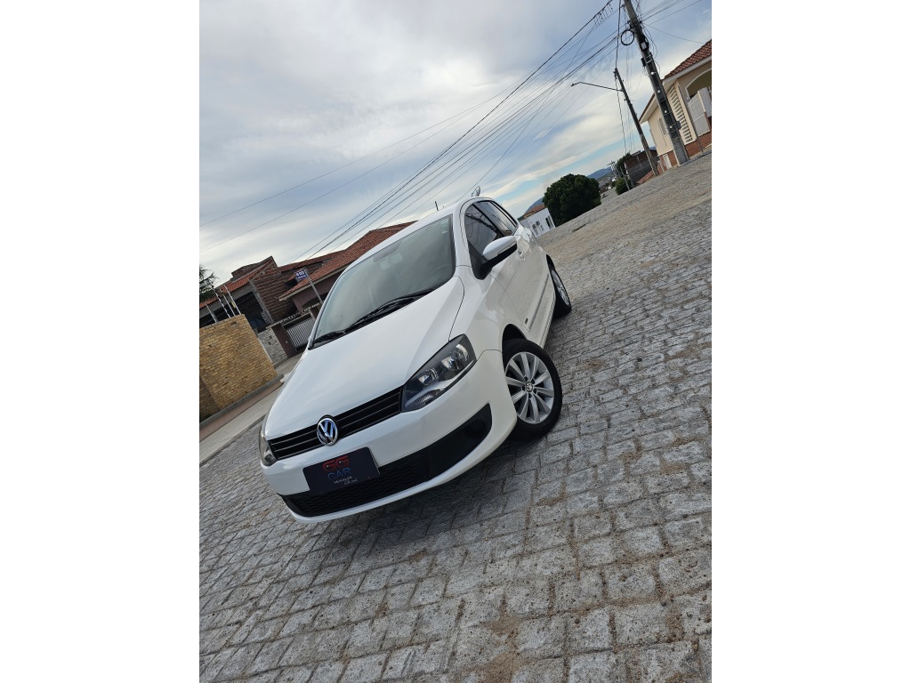 VOLKSWAGEN FOX