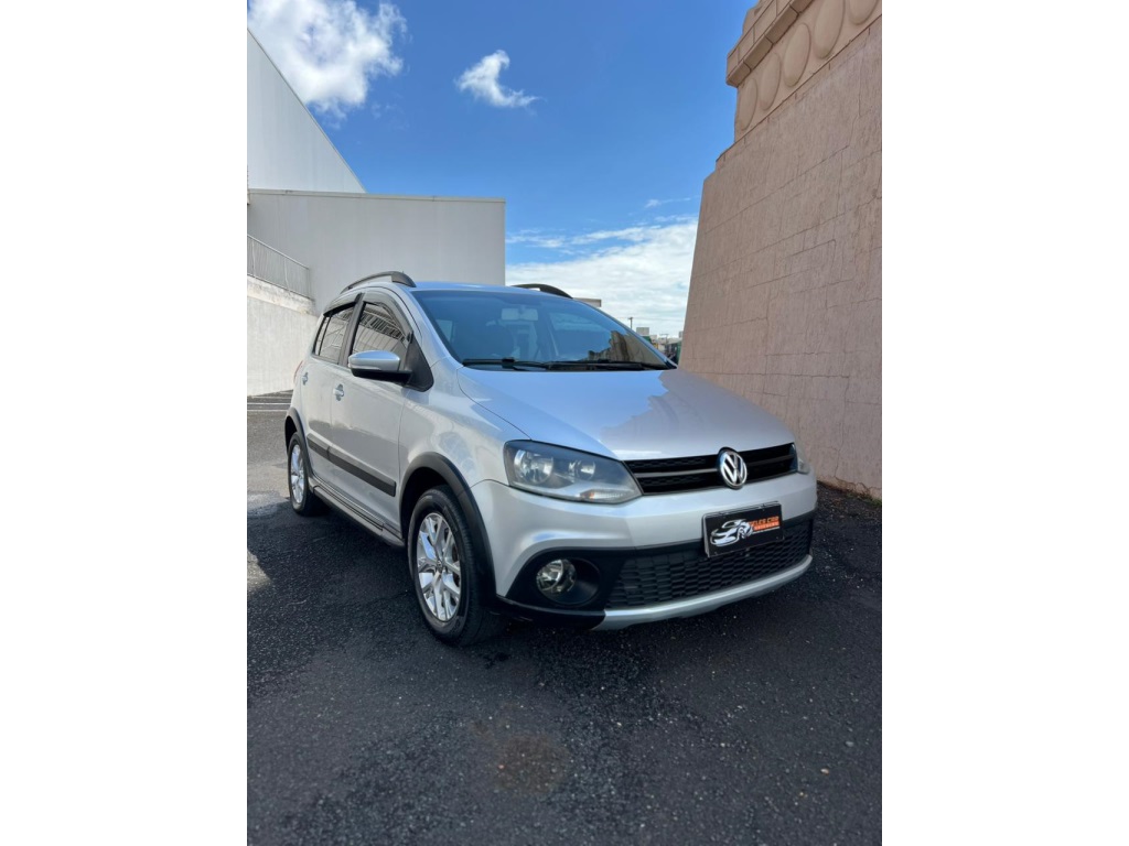 VOLKSWAGEN CROSSFOX