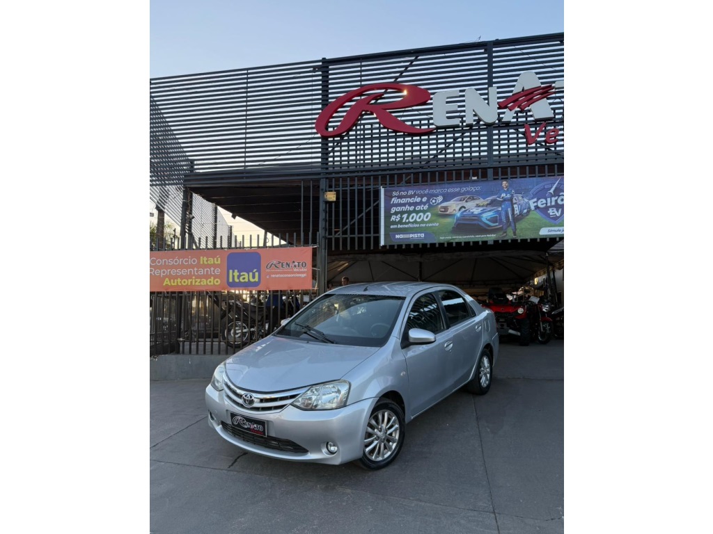 TOYOTA ETIOS