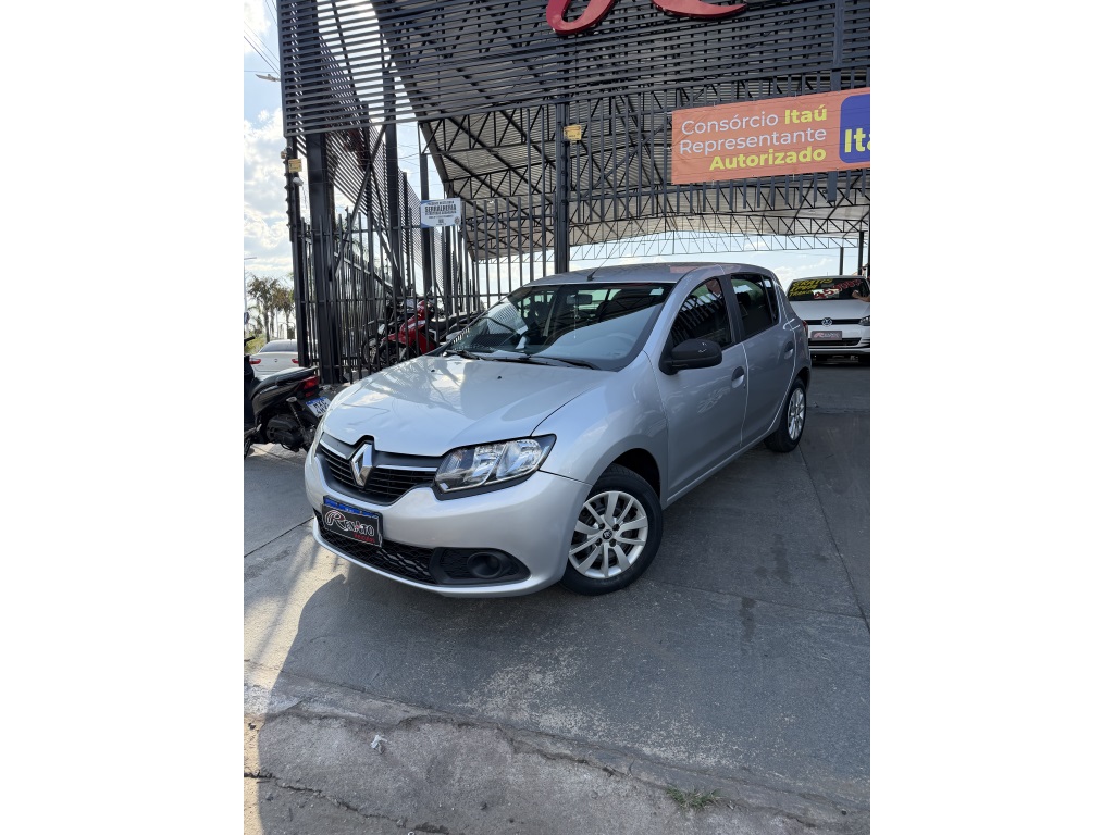 RENAULT SANDERO