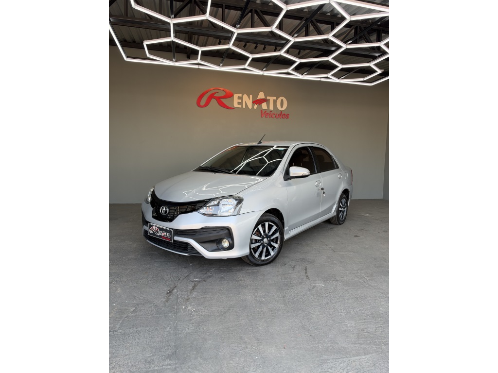TOYOTA ETIOS