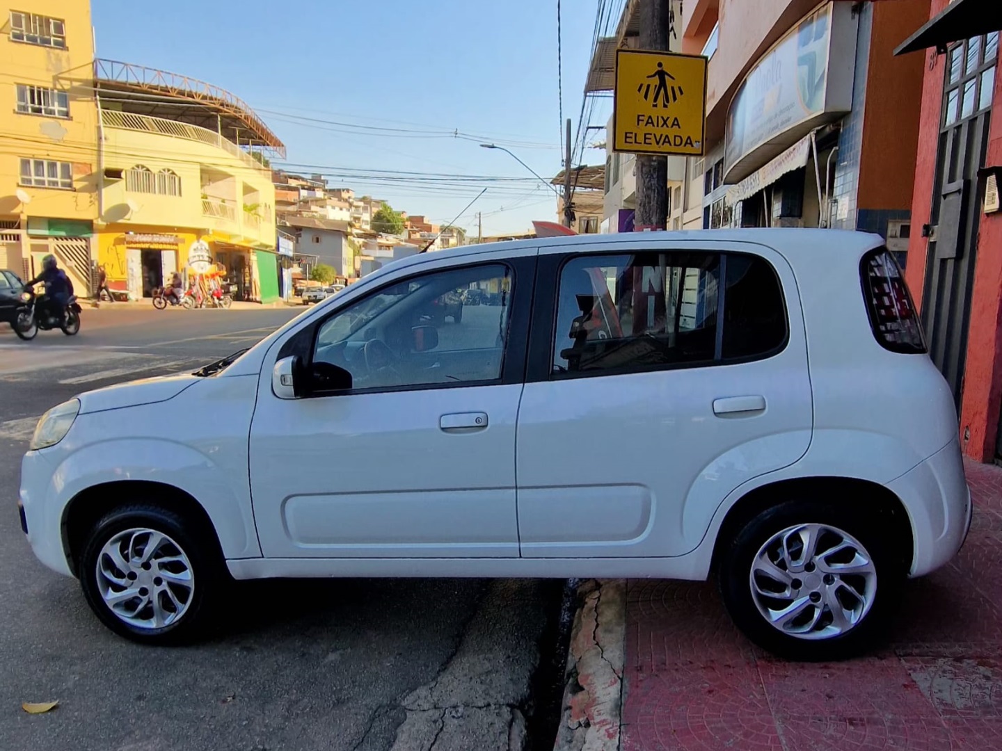 FIAT UNO