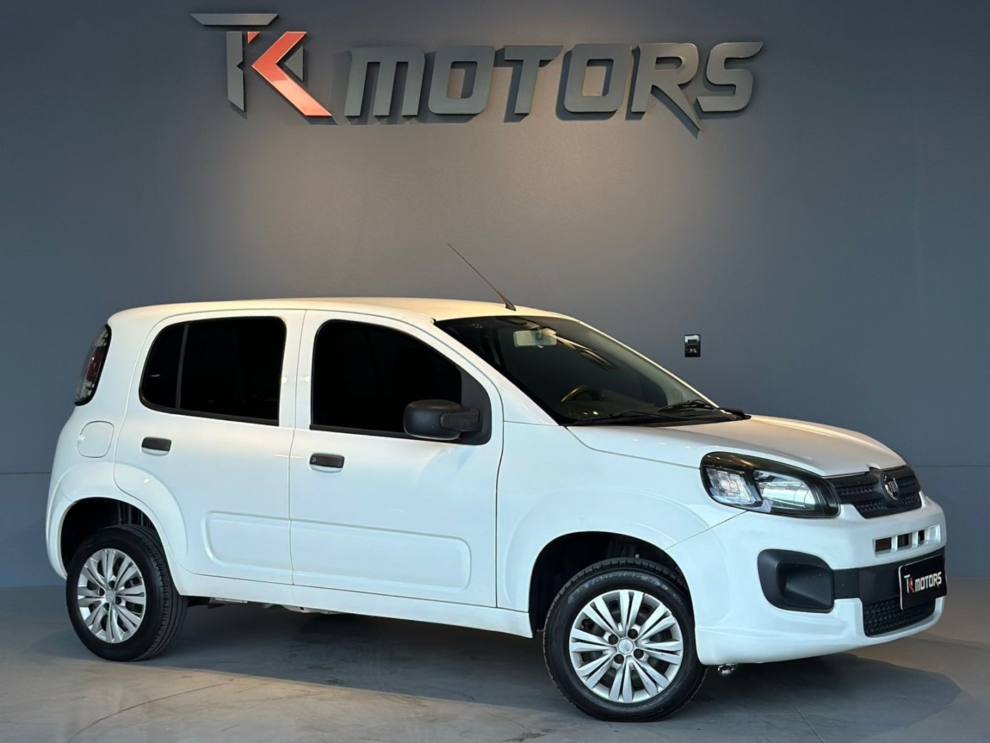 FIAT UNO