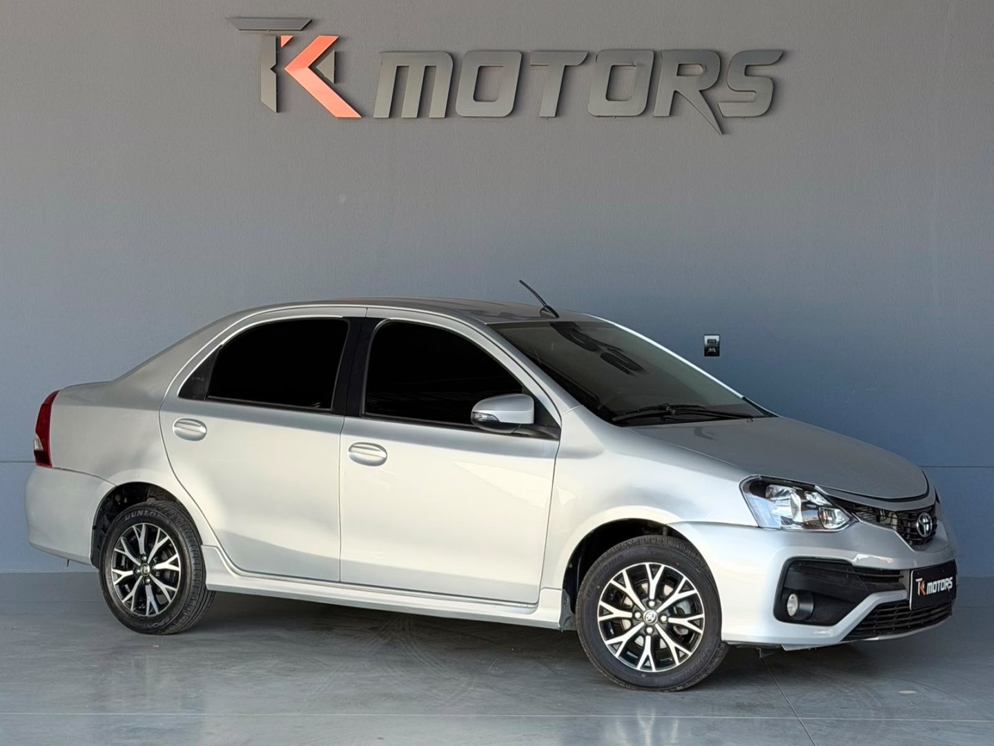 TOYOTA ETIOS