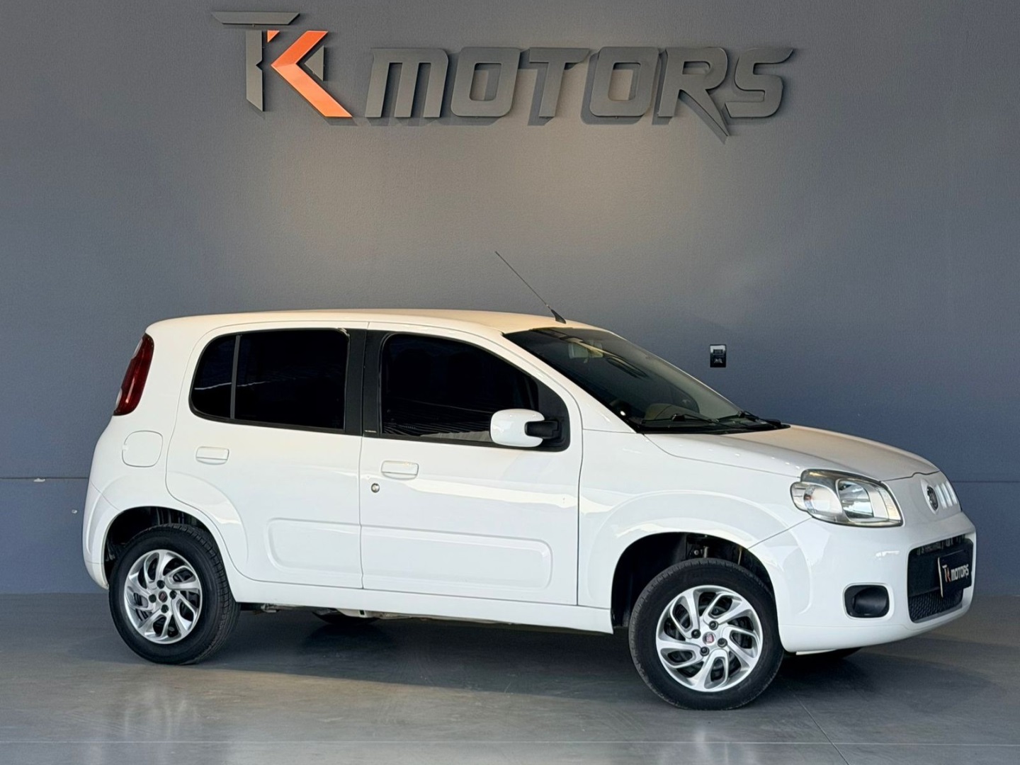 FIAT UNO