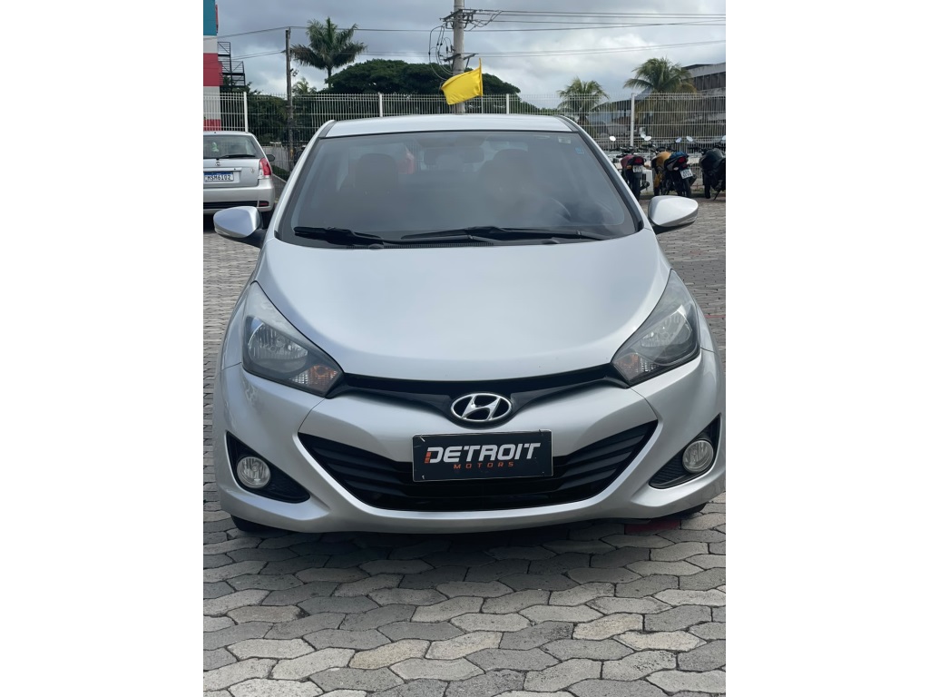 HYUNDAI HB20S