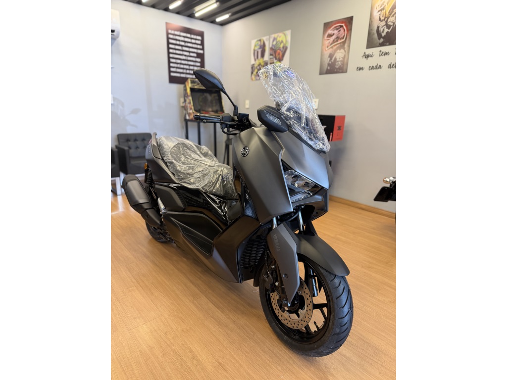 YAMAHA XMAX 300 CONNECTED ABS