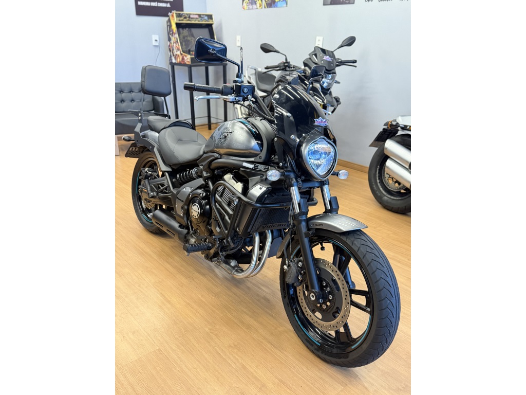 KAWASAKI VULCAN S 650 CAFÉ