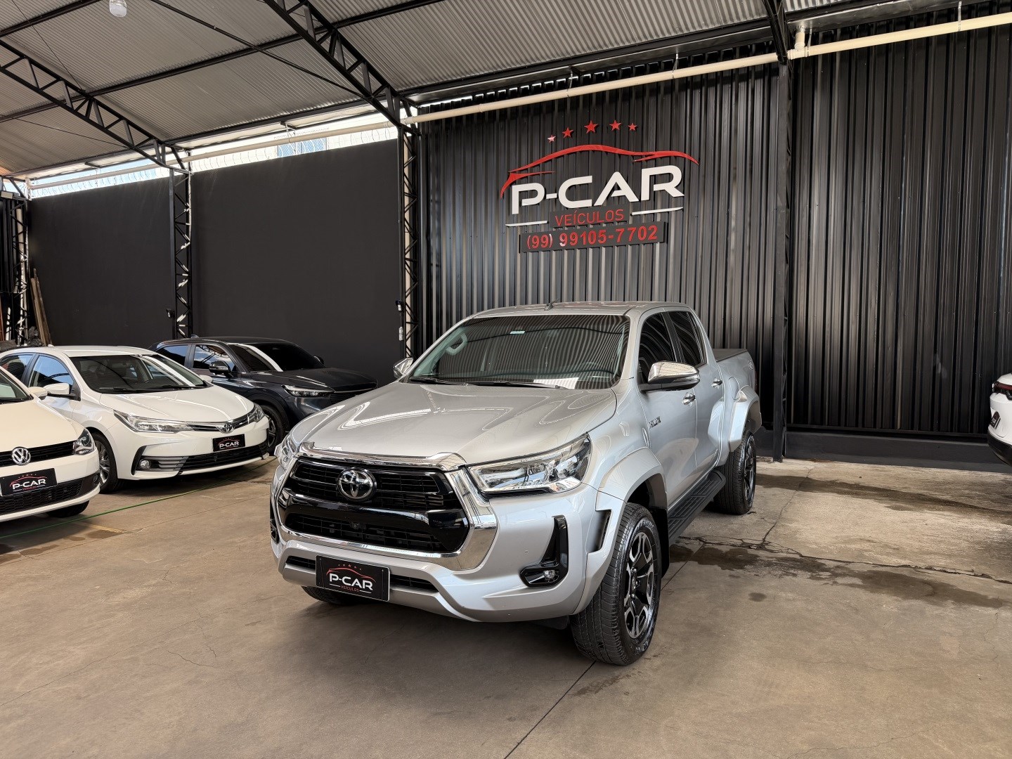 TOYOTA HILUX