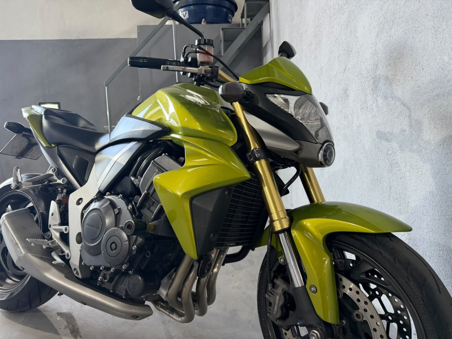 HONDA CB 1000R