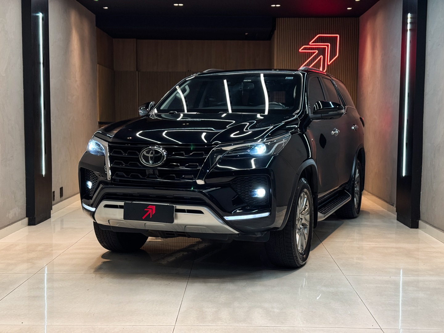 TOYOTA HILUX SW4