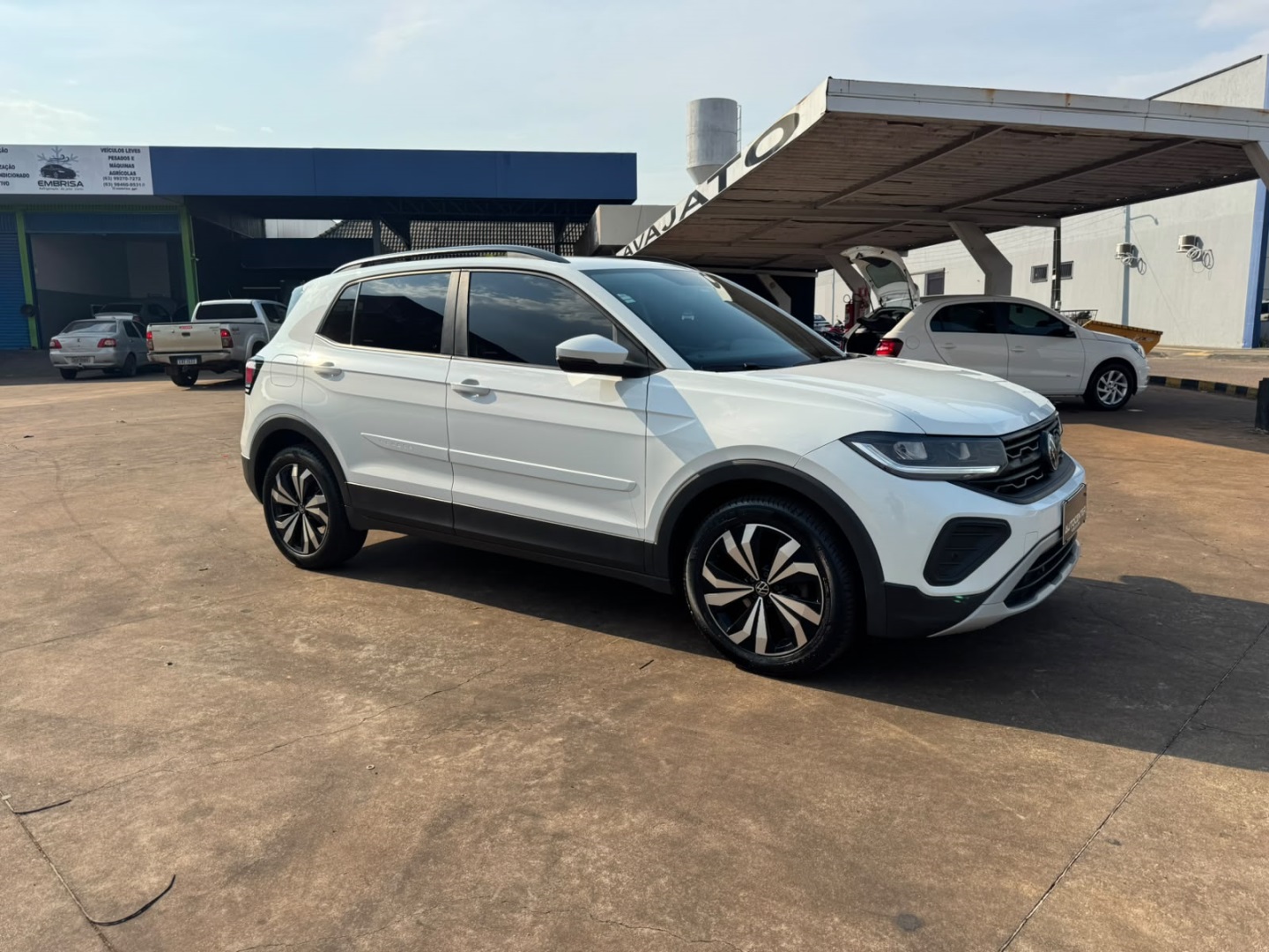 VOLKSWAGEN T-CROSS