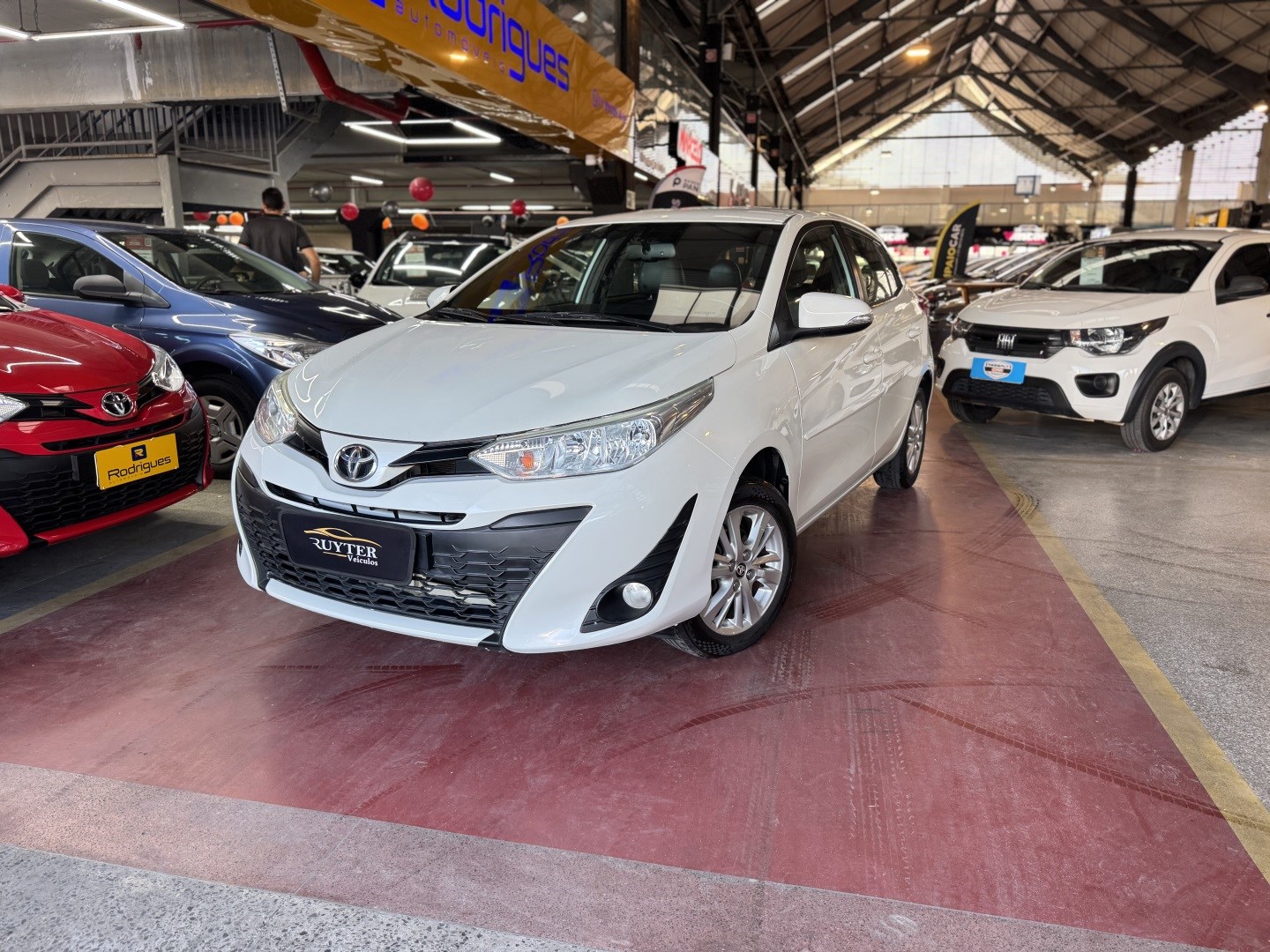 TOYOTA YARIS