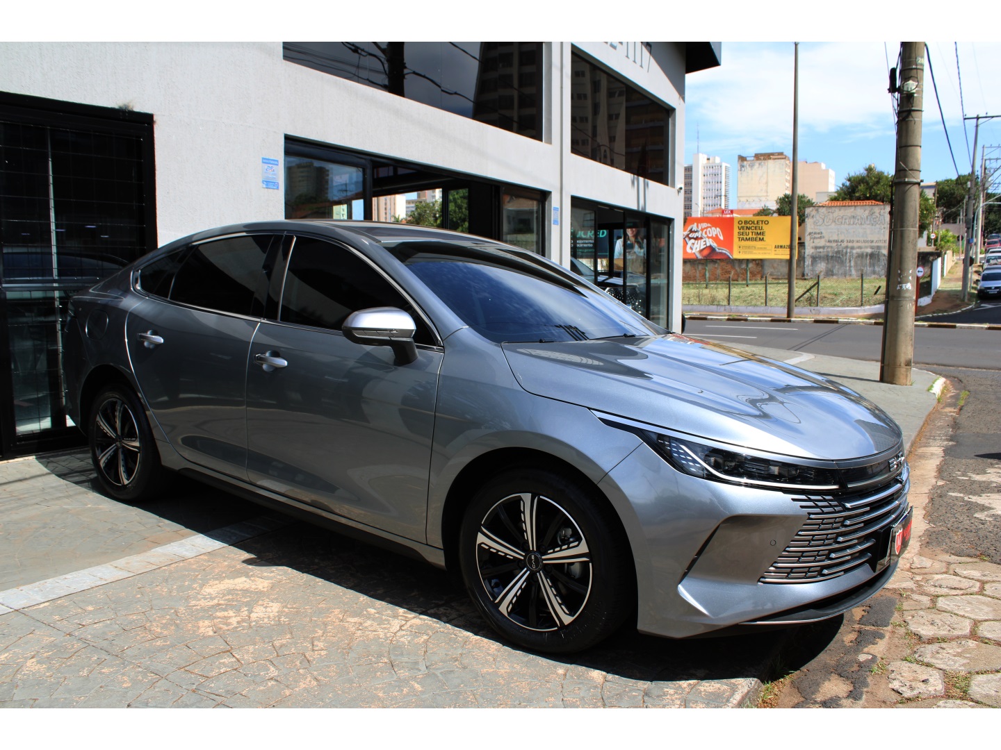 BYD KING