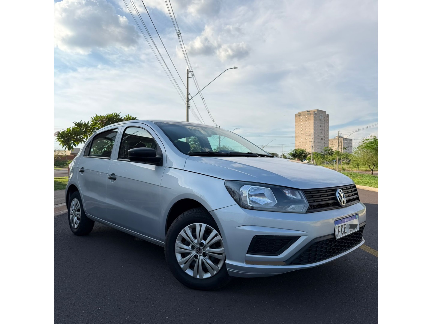 VOLKSWAGEN GOL