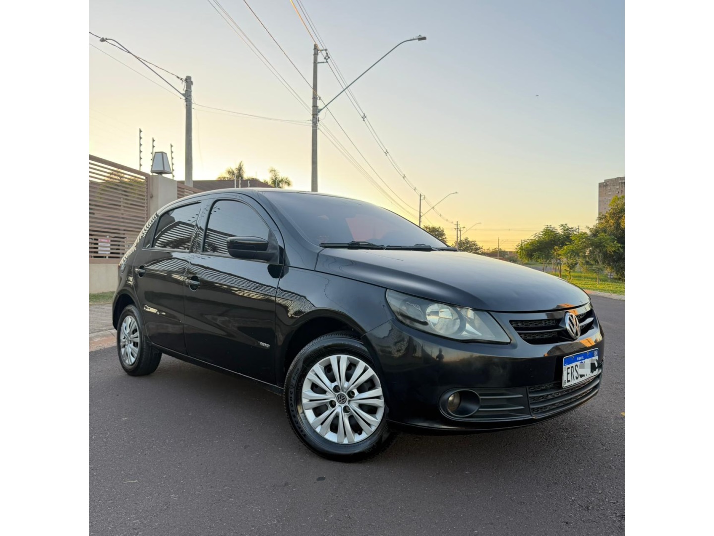 VOLKSWAGEN GOL