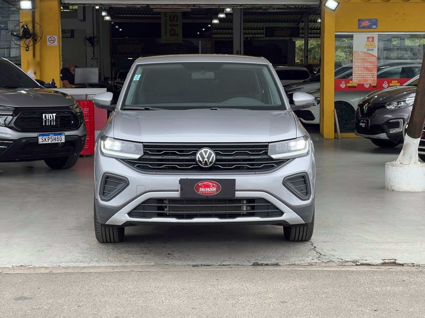 VOLKSWAGEN T-CROSS
