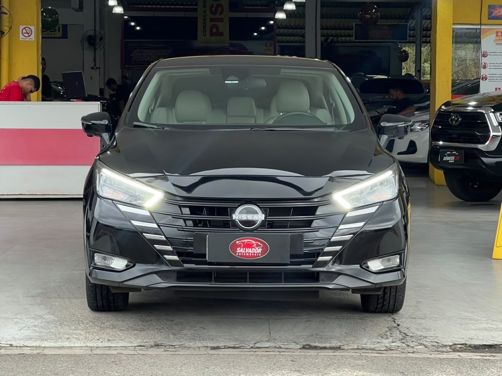 NISSAN VERSA