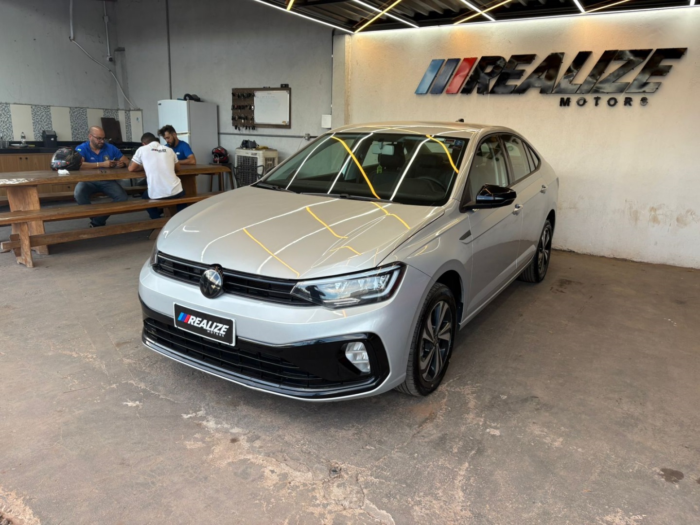 VOLKSWAGEN VIRTUS