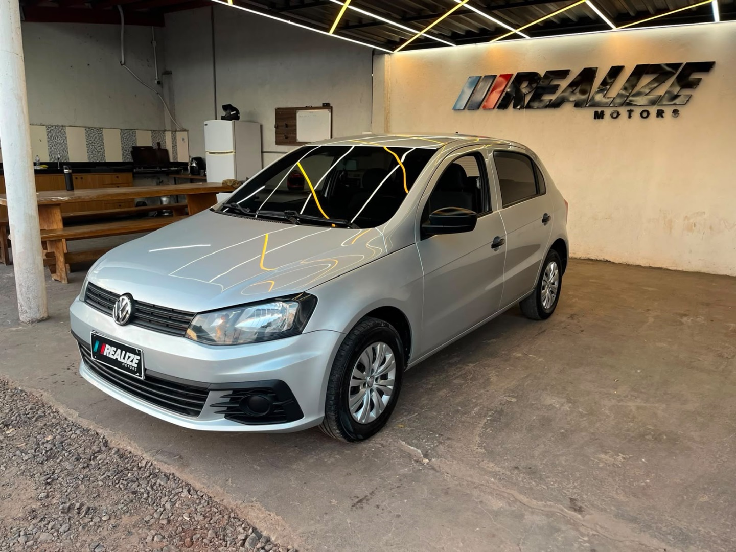 VOLKSWAGEN GOL