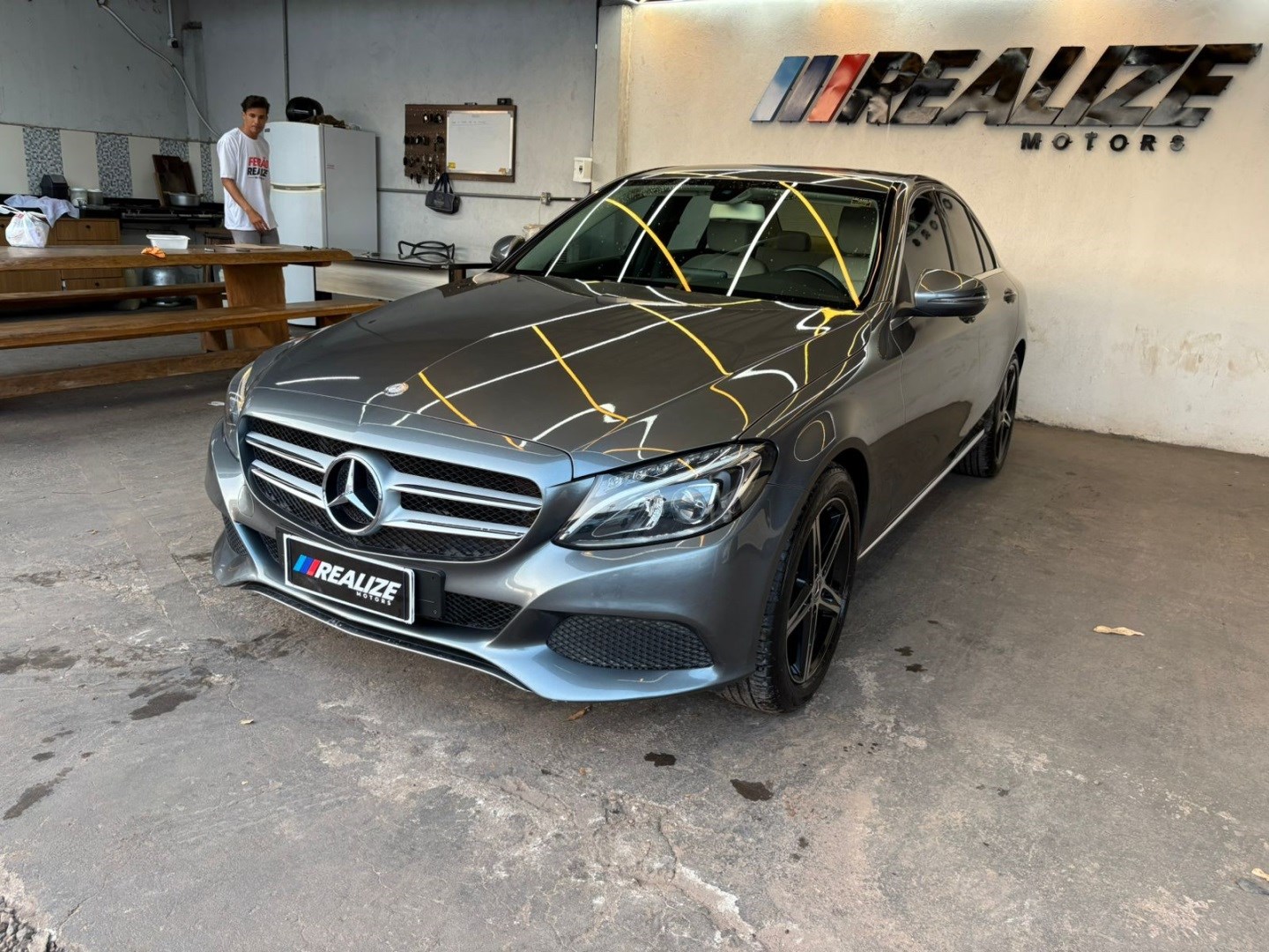 MERCEDES-BENZ C 180