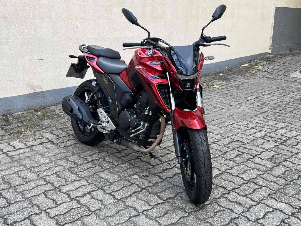 YAMAHA FZ25 FAZER CONNECTED ABS