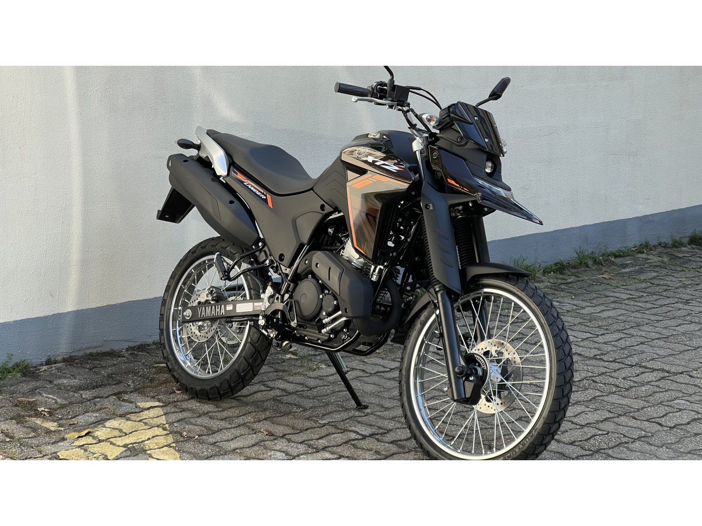 YAMAHA XTZ 250 LANDER CONNECTED