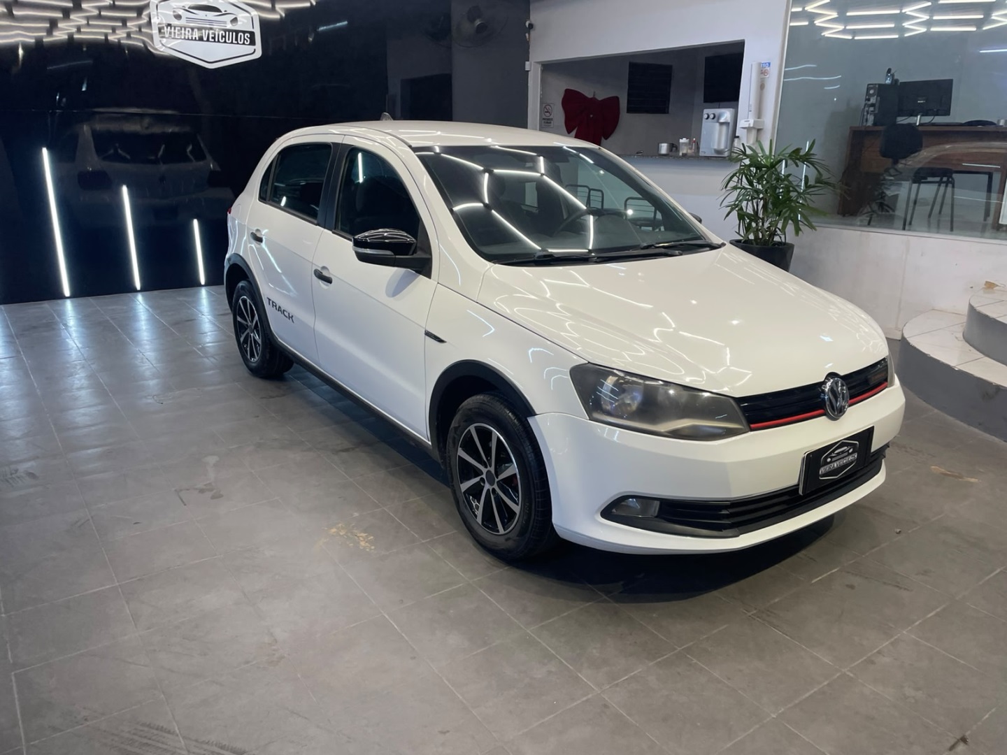 VOLKSWAGEN GOL