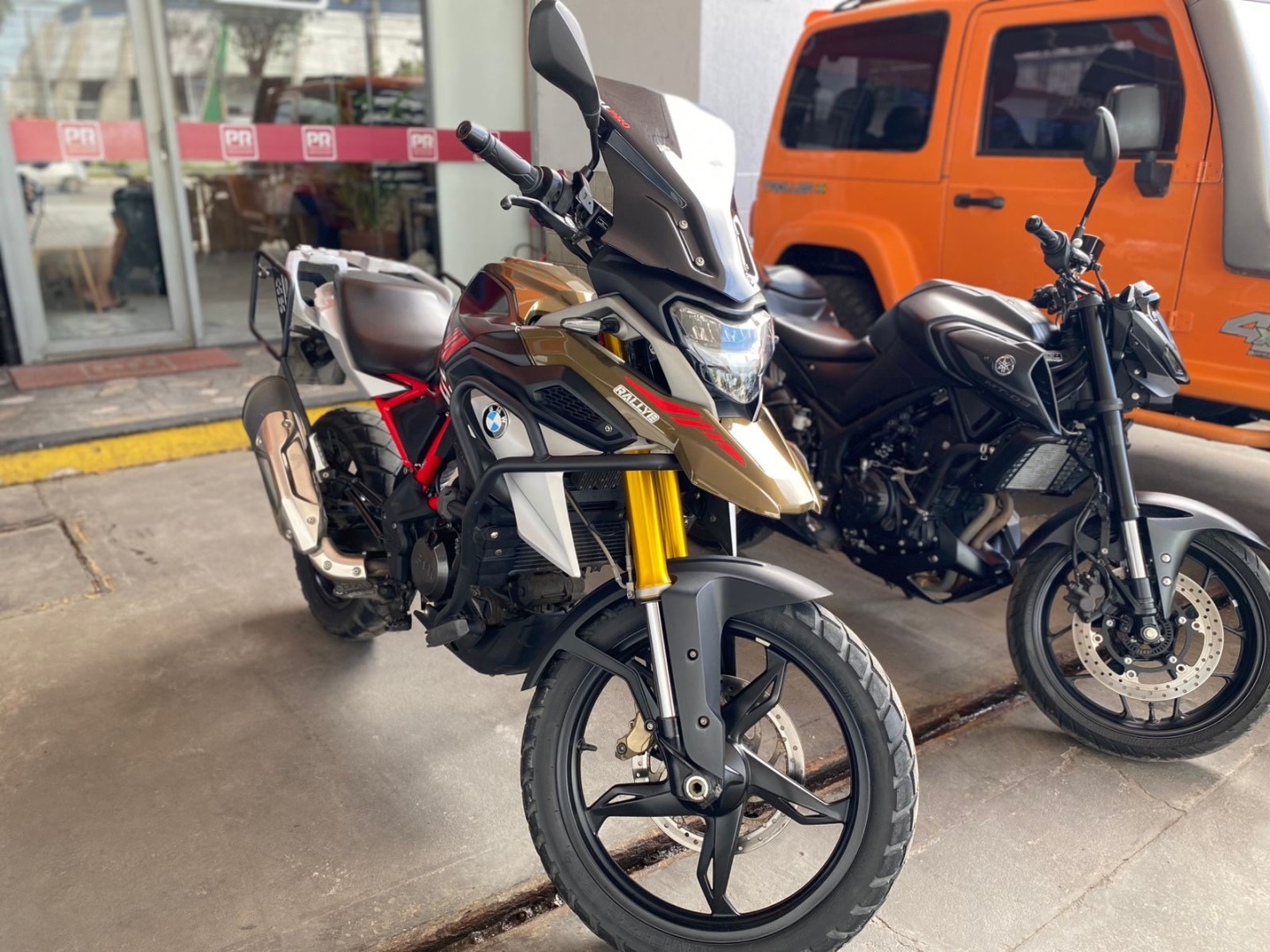 BMW G 310 GS